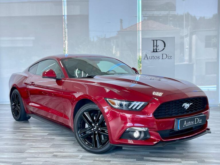 Ford – Mustang 2.3 EcoBoost Fastback￼